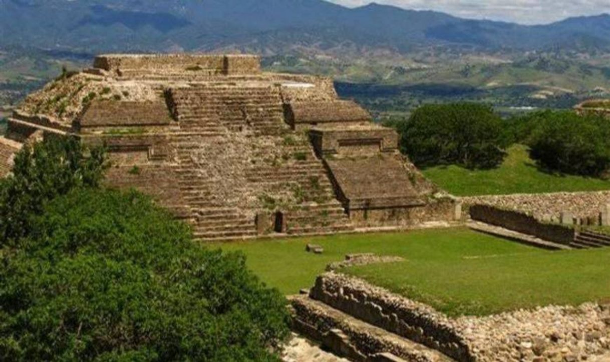 Place Monte Albán