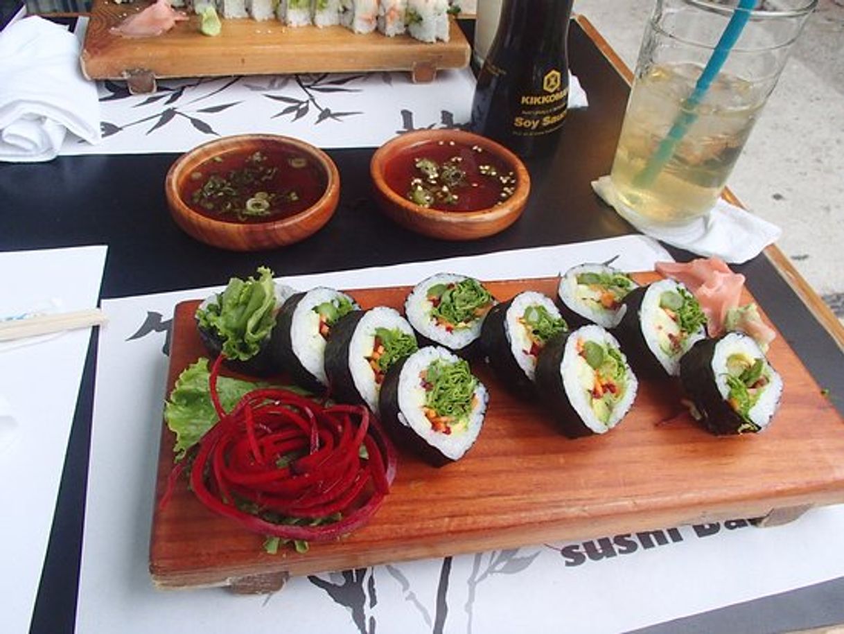 Restaurantes ATA SUSHI BAR IXTAPA