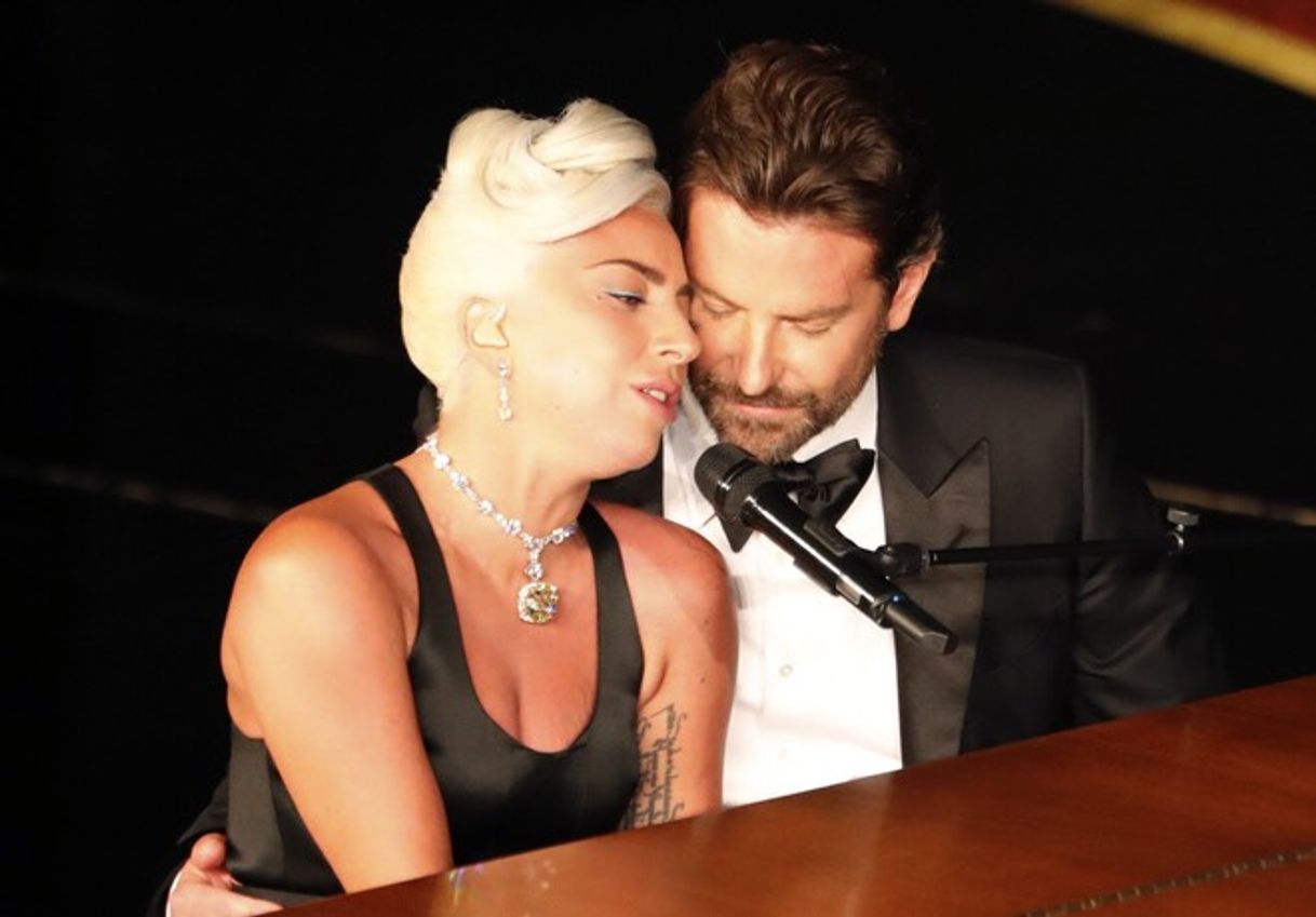 Canción Lady Gaga & Bradley Cooper - YouTube