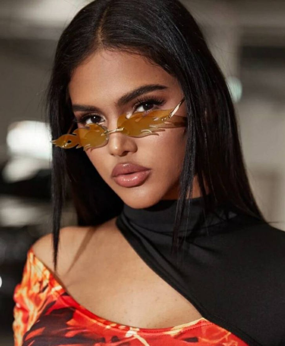 Social Flame Shaped Rimless Sunglasses