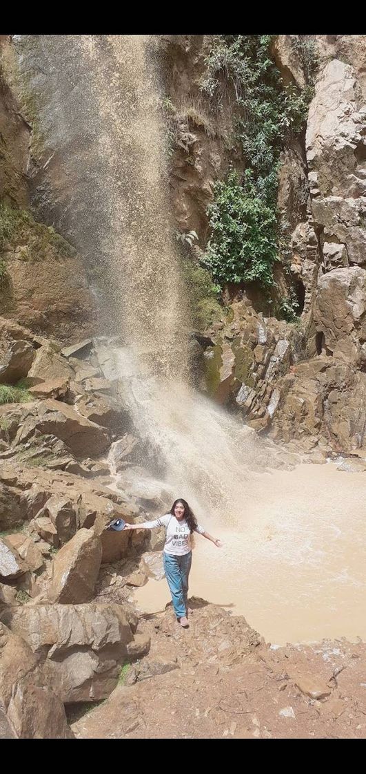 Lugar Cataratas de Llacanora