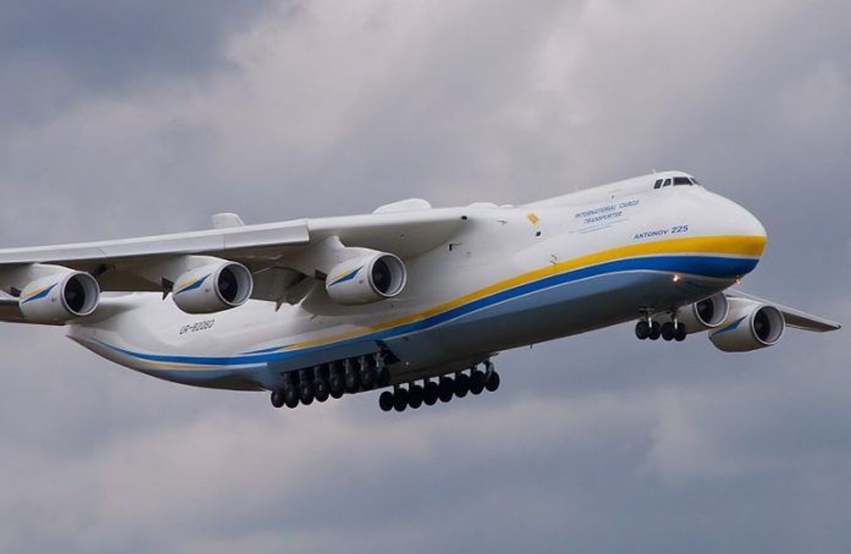 Social Avião Antonov -124