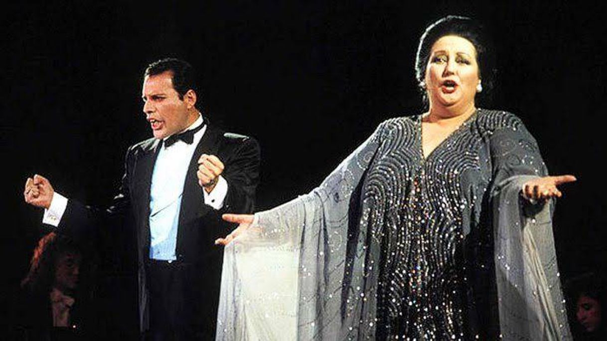 Fashion Freddie Mercury & Montserrat Caballé - YouTube