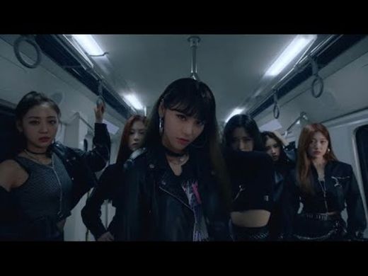 [MV] 이달의 소녀 (LOONA) "So What" - YouTube