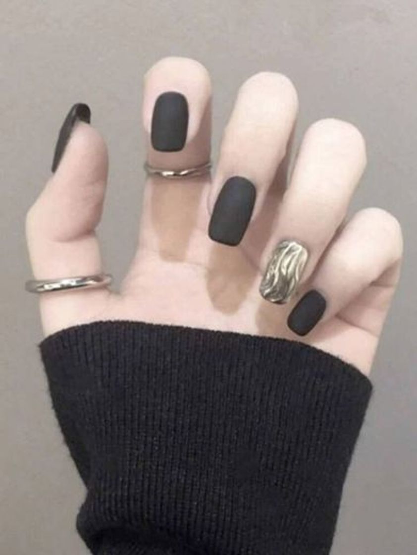 Social Uñas negras 