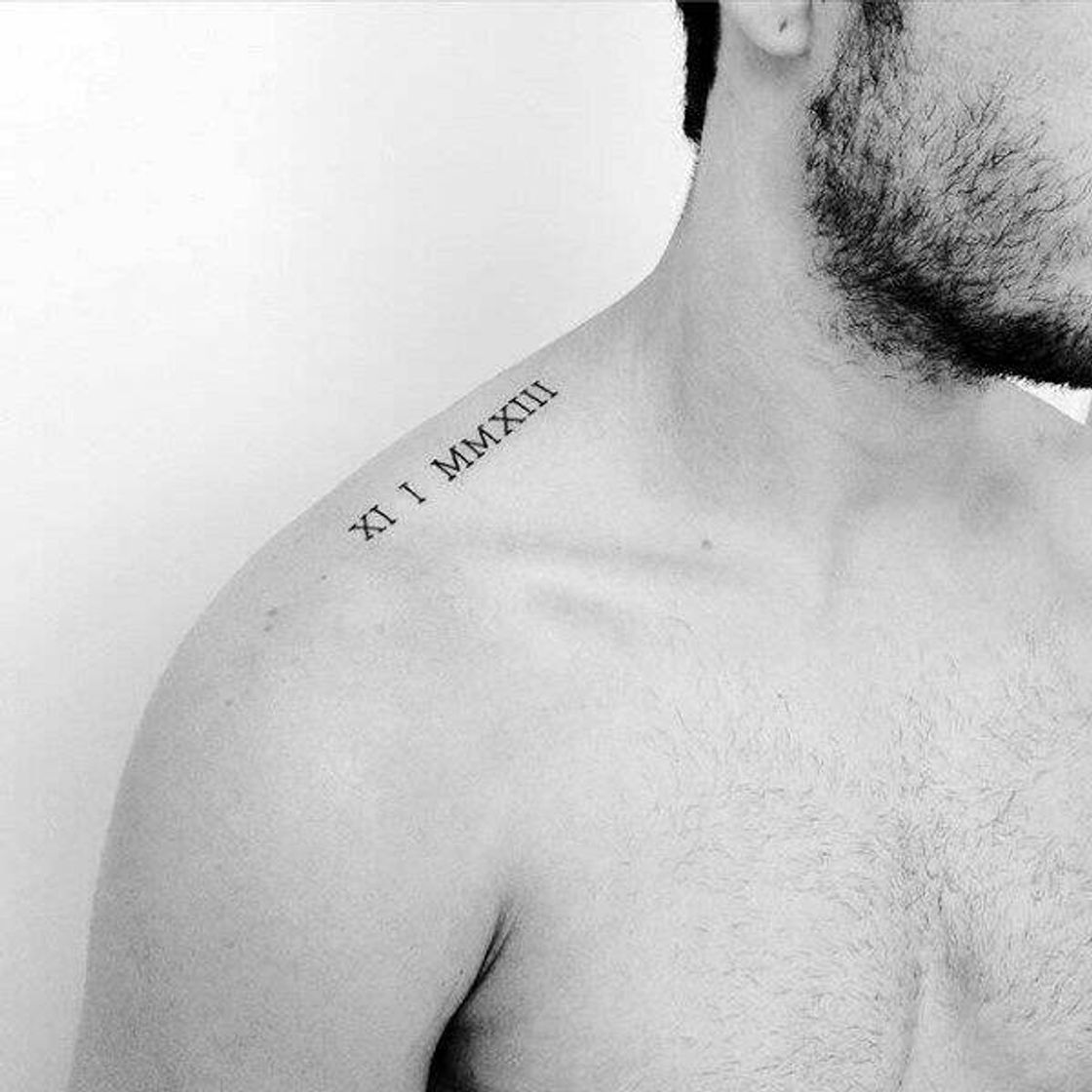 Moda Minimalist men tattoo