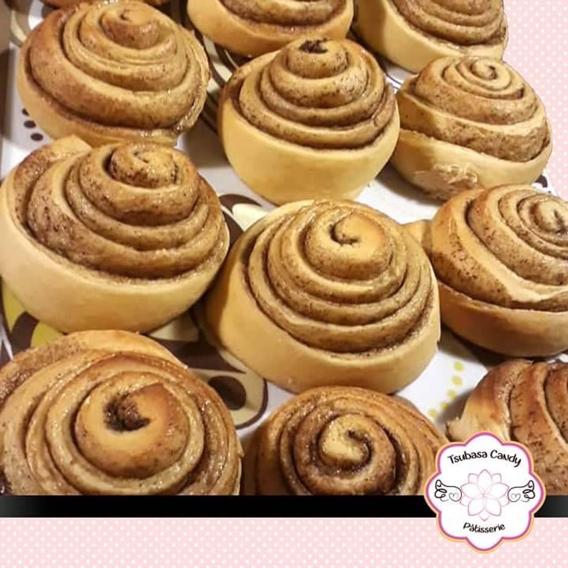 Moda Cinnamon - Rollitos de Canela