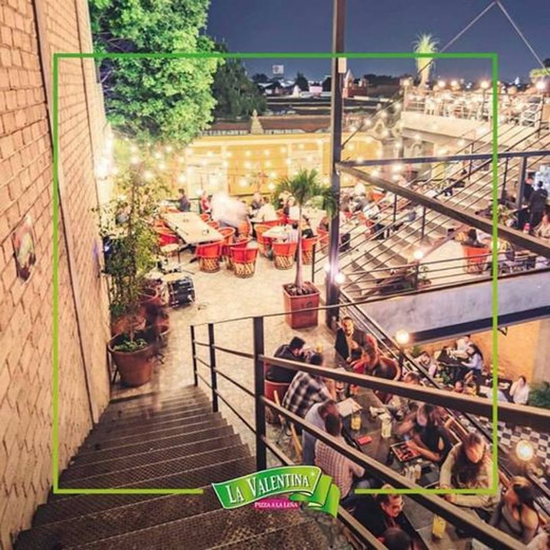 Restaurants La Valentina Tlaquepaque Pizzas a La Leña