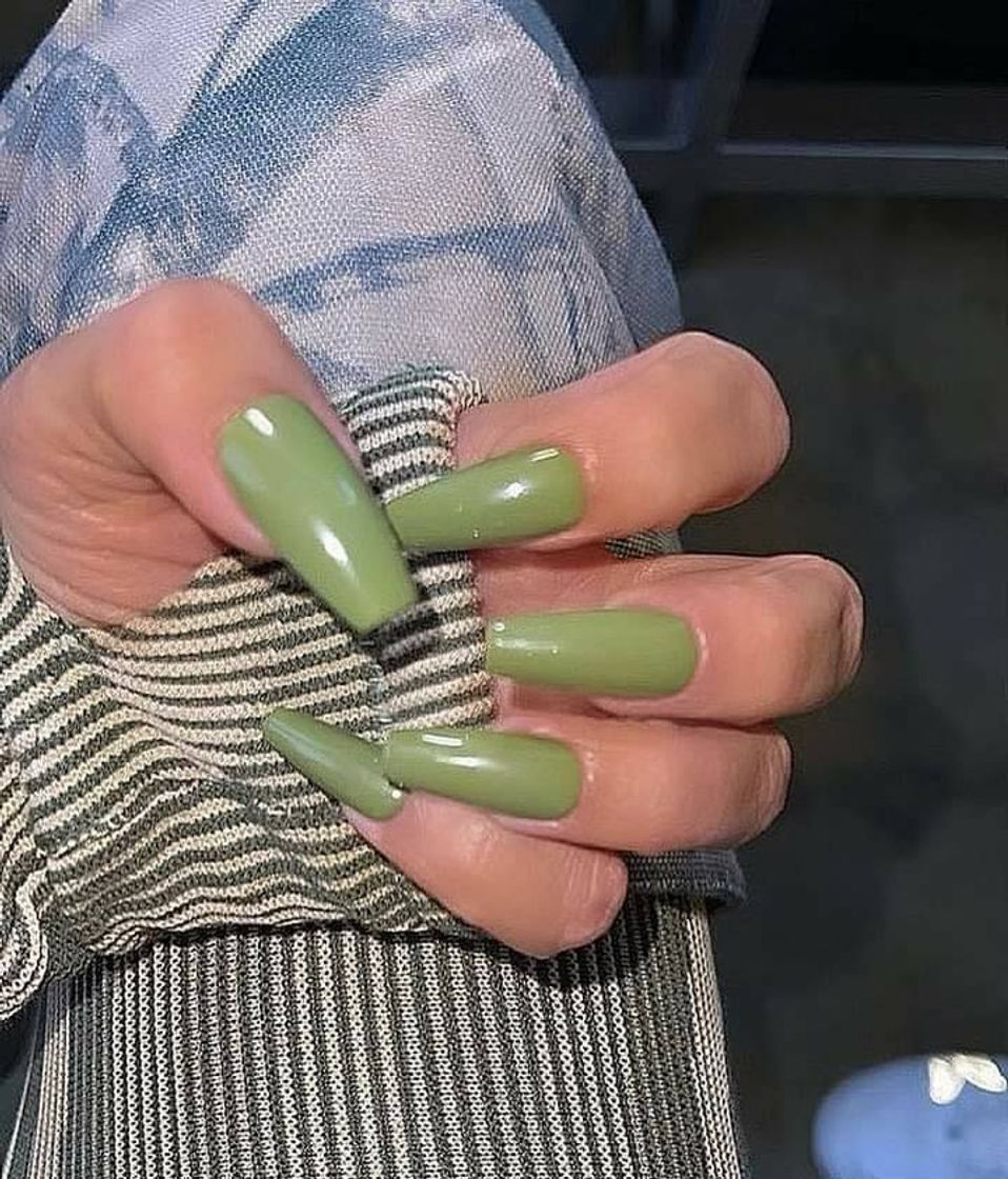 Fashion Kim nails