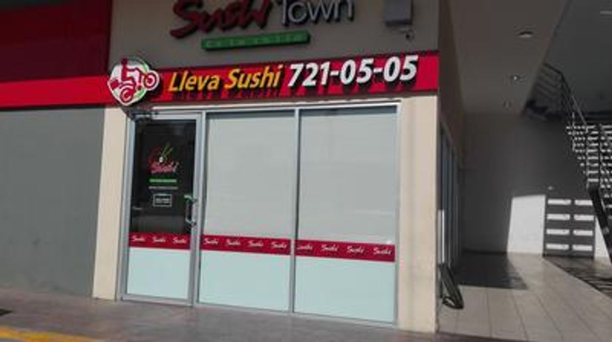 Restaurantes Sushi Town Zapata