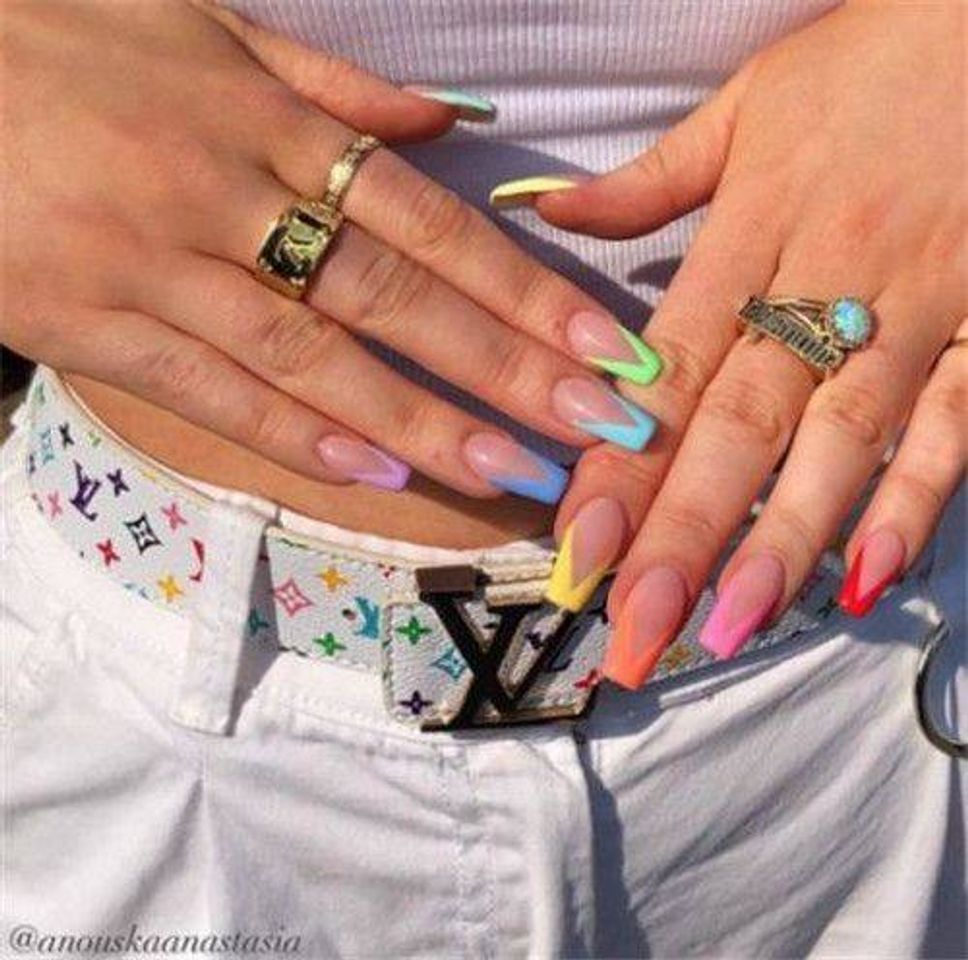 Moda Diseño de uñas acrílicas 💅🏻