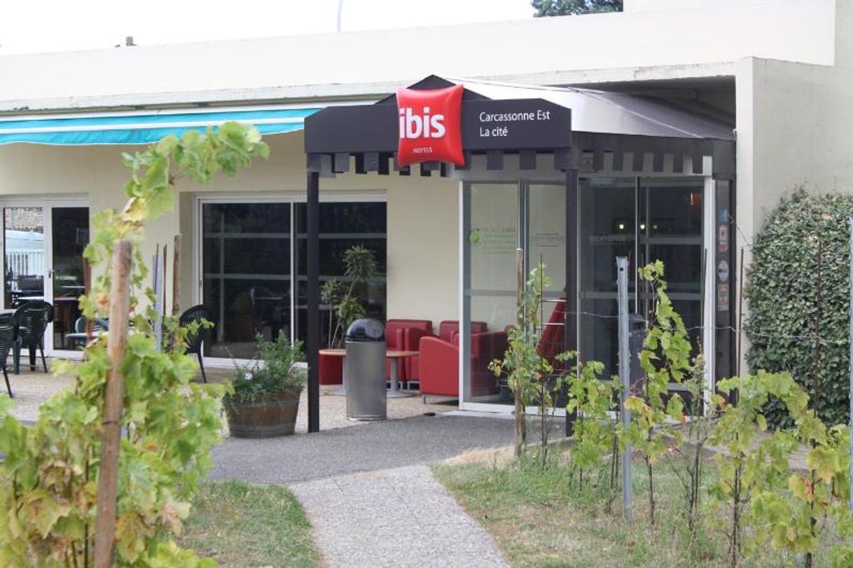 Lugar Hotel-Restaurant Ibis Carcassonne Est la Cité