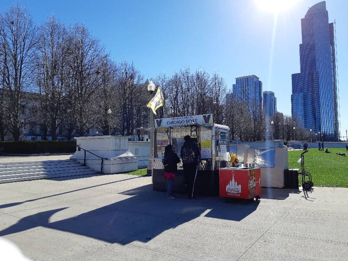 Restaurantes Kim & Carlo's Chicago Style Hot Dog Store