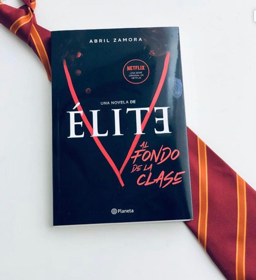 Book Élite: al fondo de la clase: La primera novela oficial de Élite: