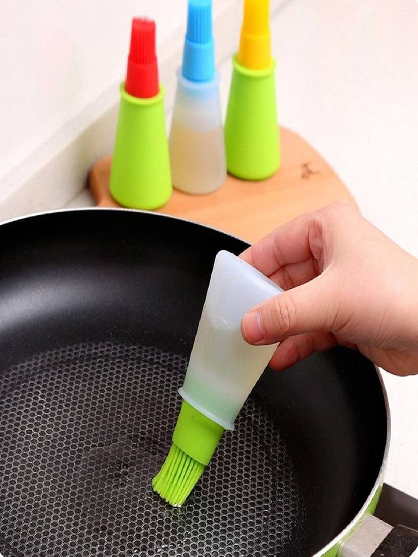 Dispensador de aceite con cepillo