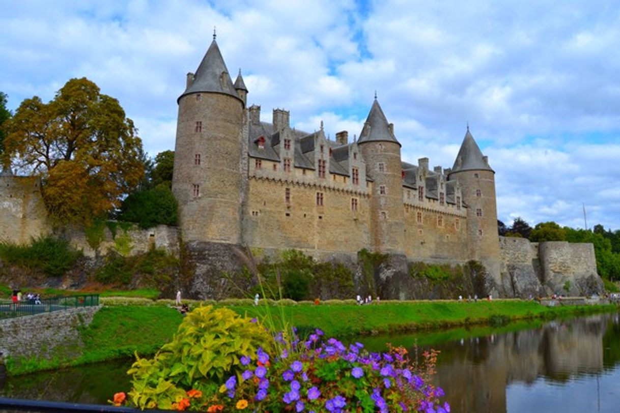 Places Josselin