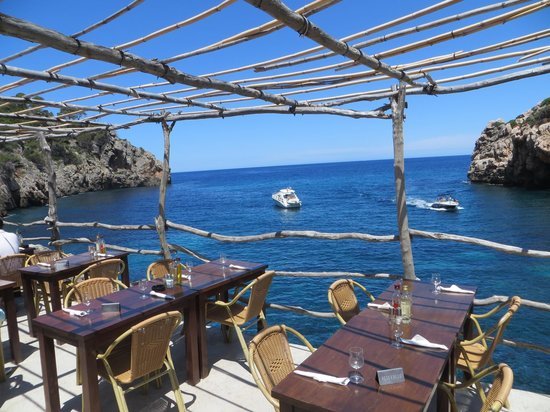 Restaurants Ca's Patro March