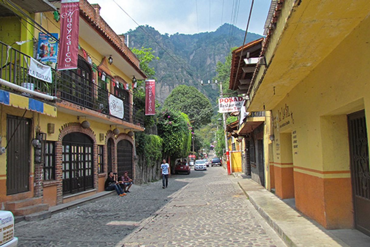 Place Tepoztlán