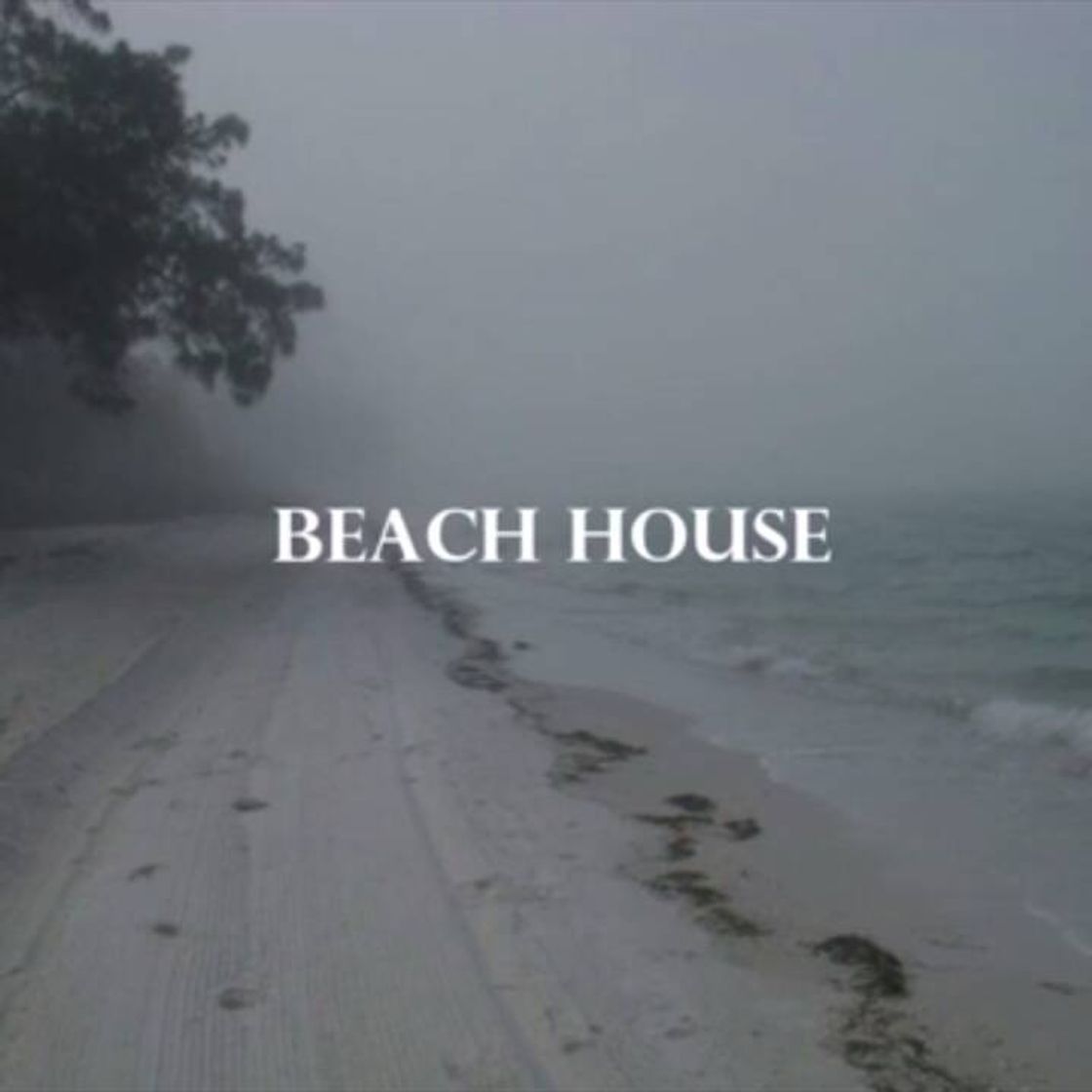 Canciones Beach House - On The Sea / Lyrics - Traducción - YouTube