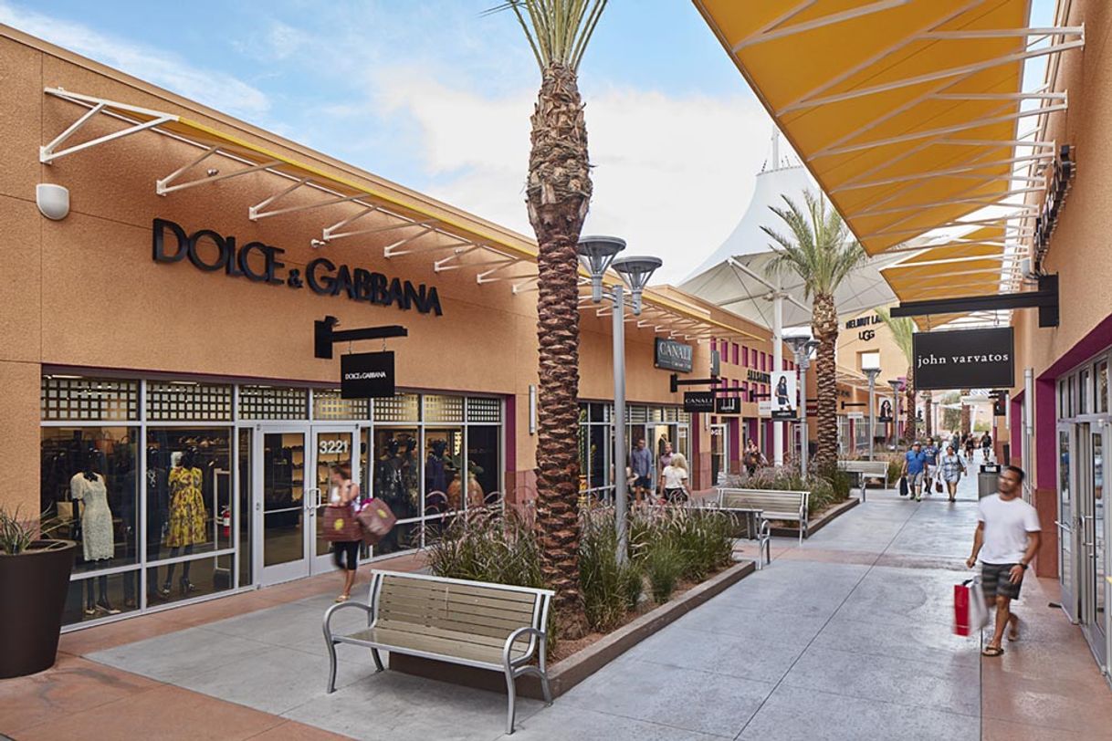 Place Las Vegas North Premium Outlets