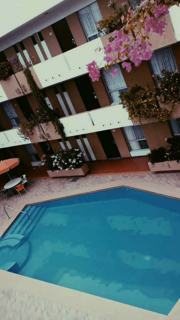 Place Hotel Azteca Inn