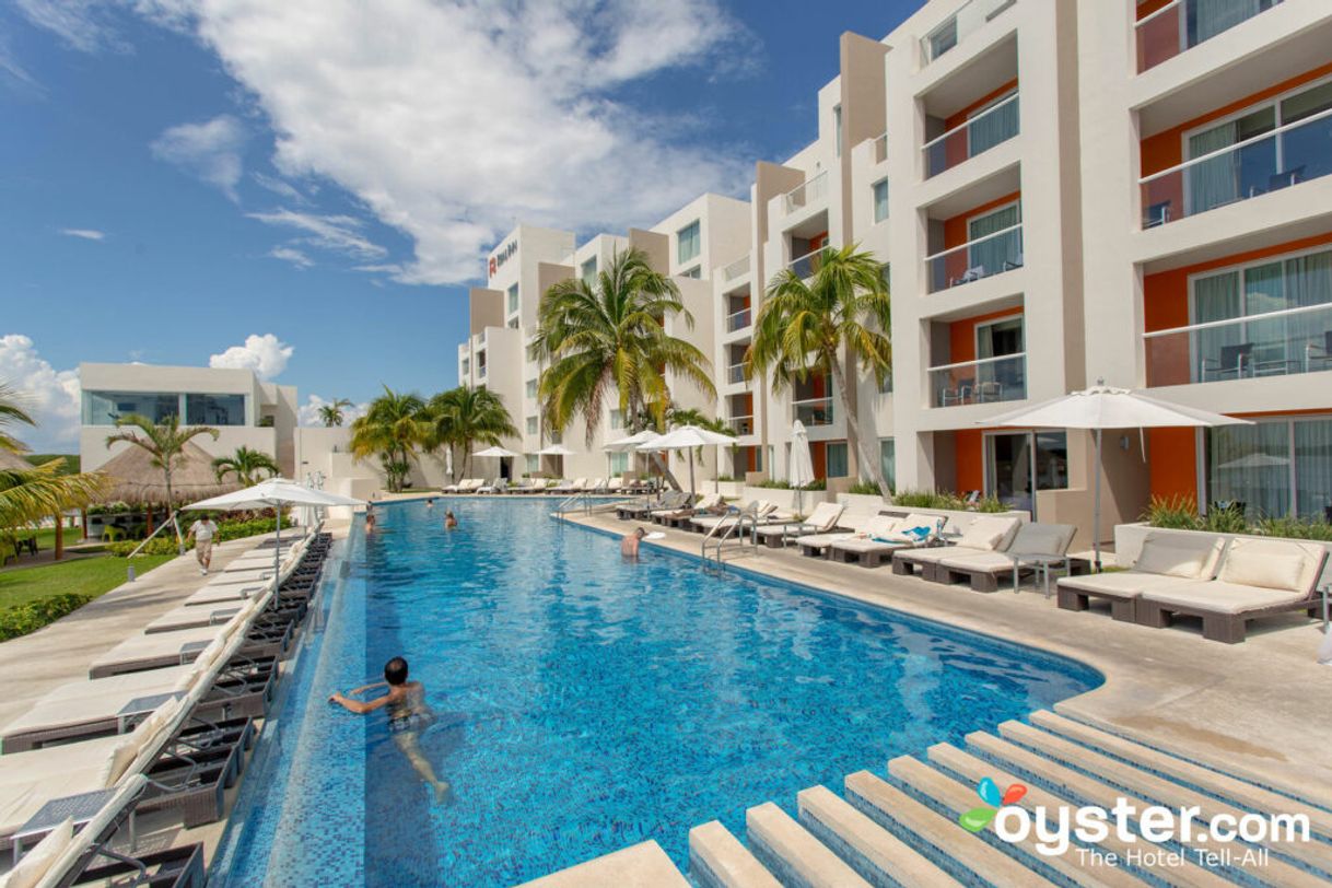 Lugar Real Inn Cancún