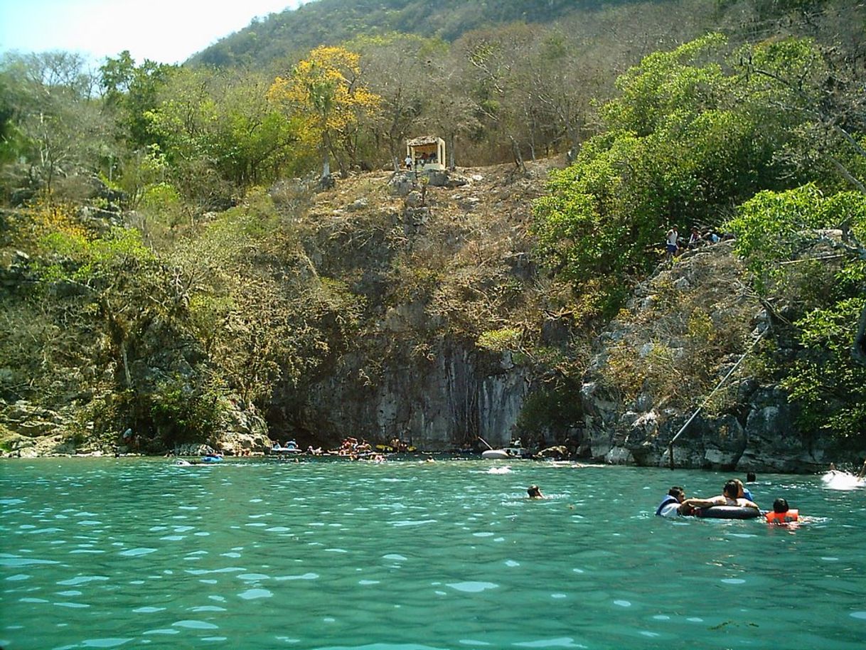 Lugar Al Nacimiento