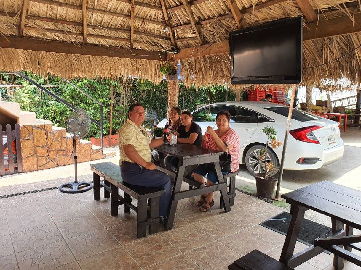 Restaurantes Gorditas de la Garza