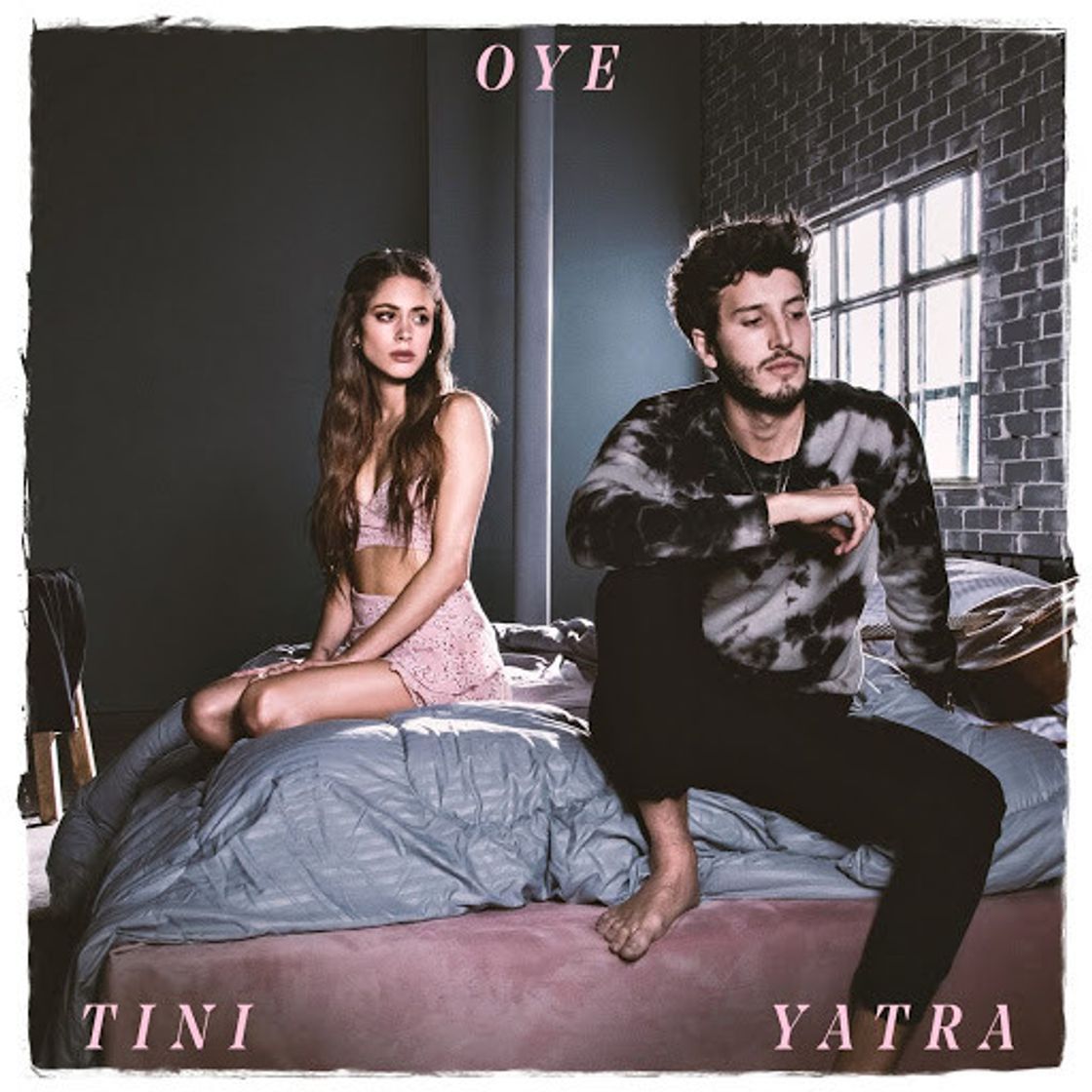 Canción TINI, Sebastian Yatra - Oye 