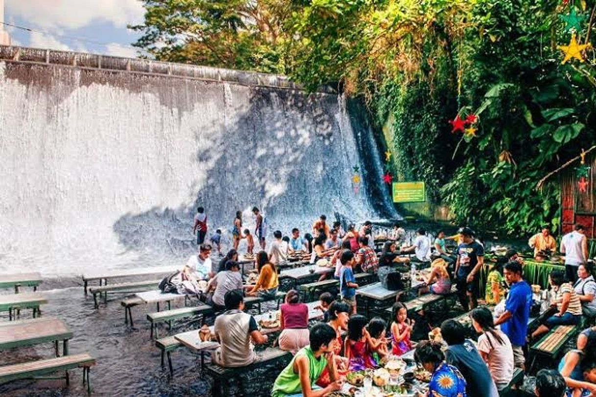 Lugares Villa Escudero Plantations and Resort