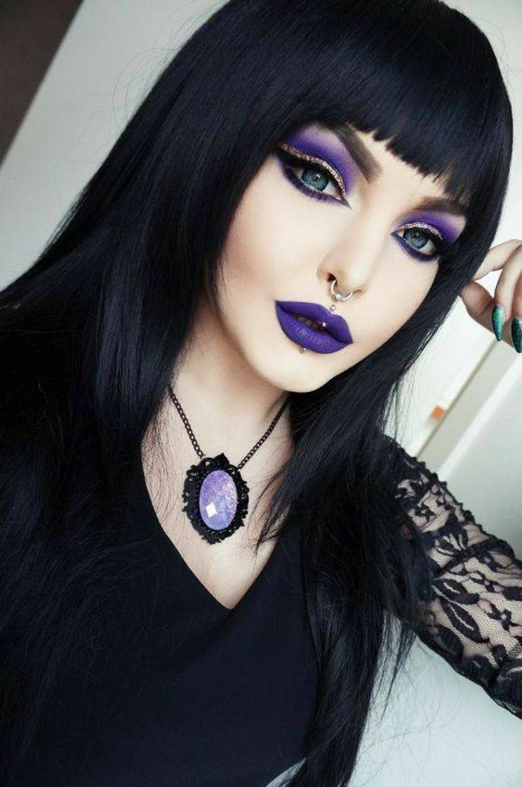 Social Makeup morado dark💜🖤