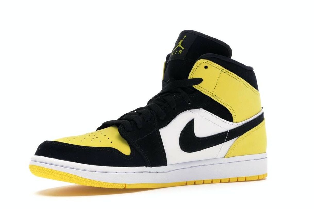 Nike air jordan 1 yellow toe.