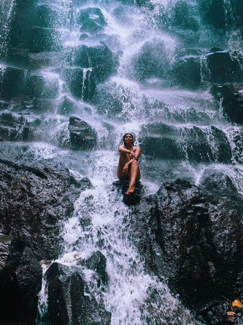 Lugar Kanto Lampo Waterfall