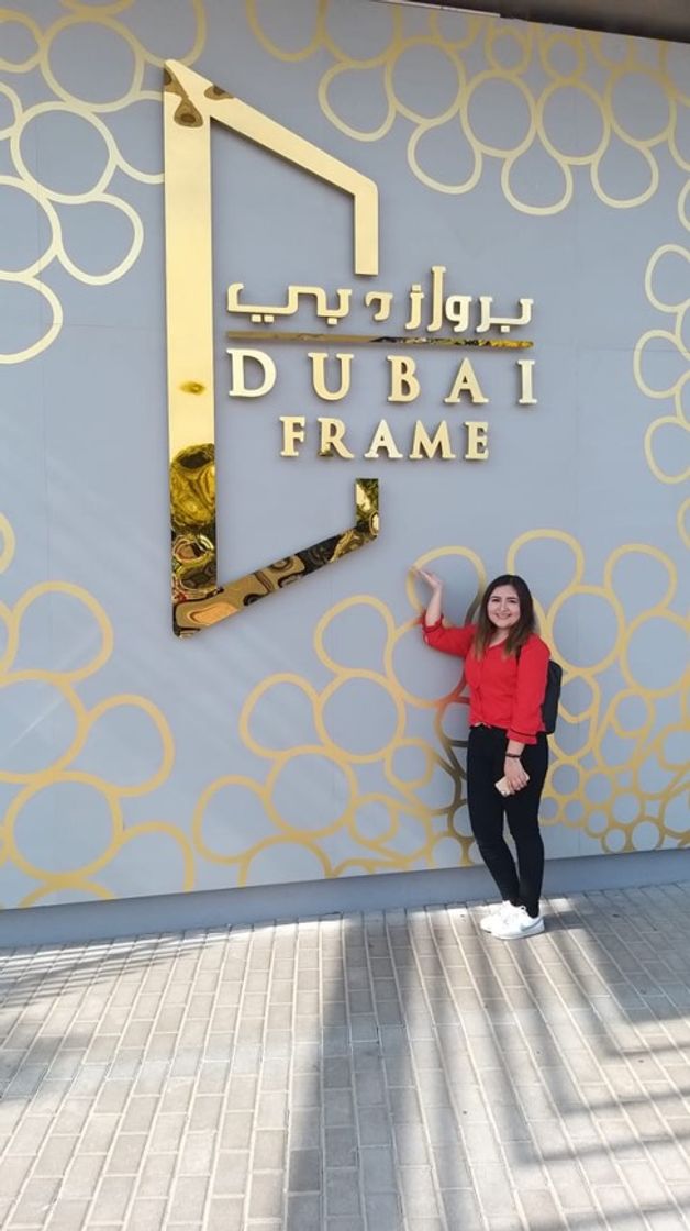 Place Dubai Frame