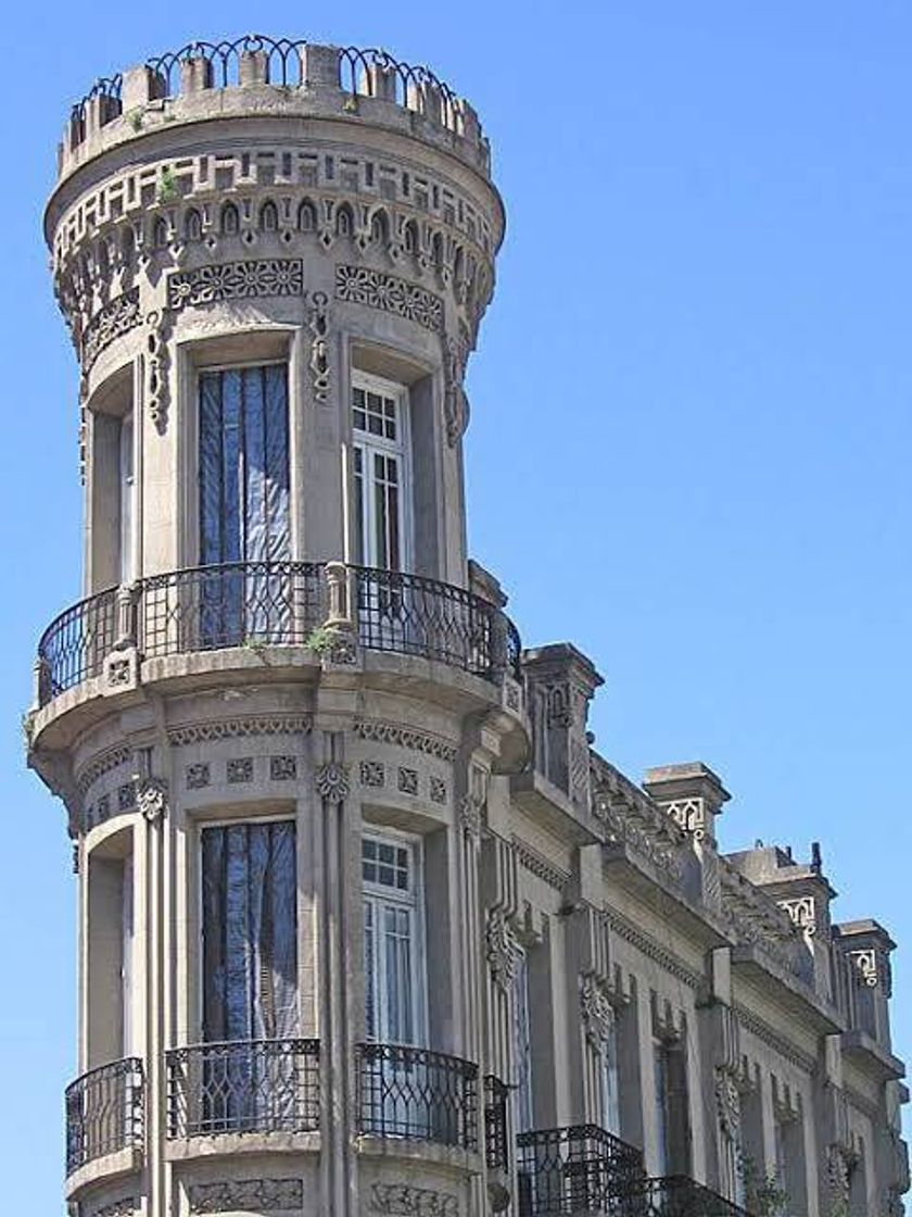 Fashion Torre del Fantasma, Argentina. 