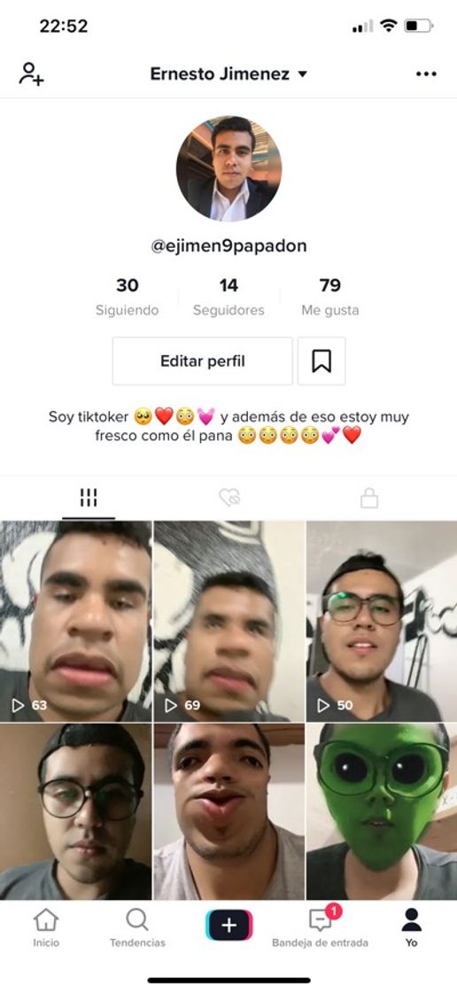 Fashion Mi tiktok no tengo muchos seguidores pero si hago reír🥺