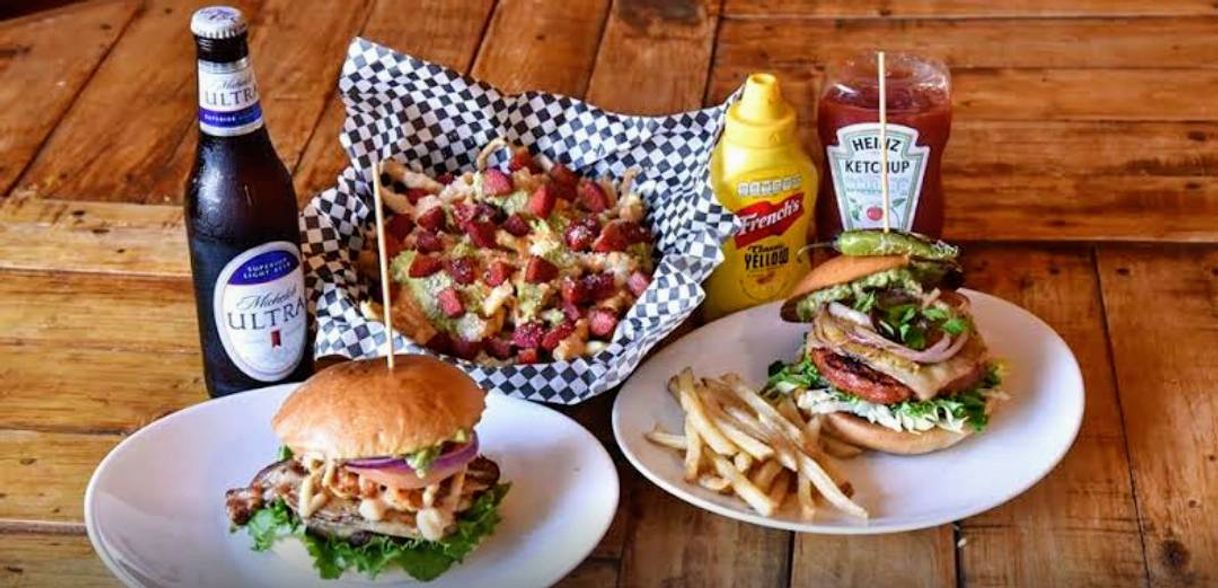 Restaurants La Choza Burgers & More