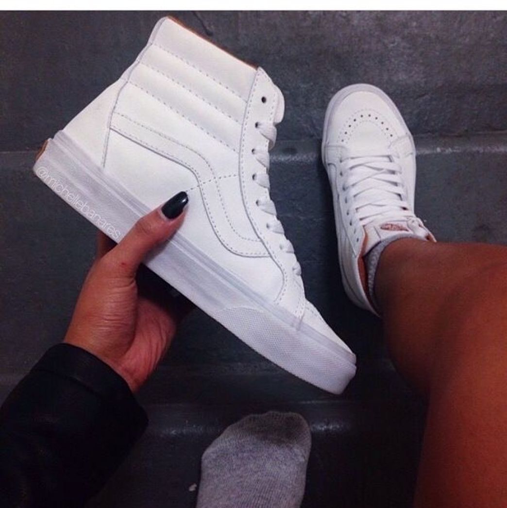 Moda White High top vans 