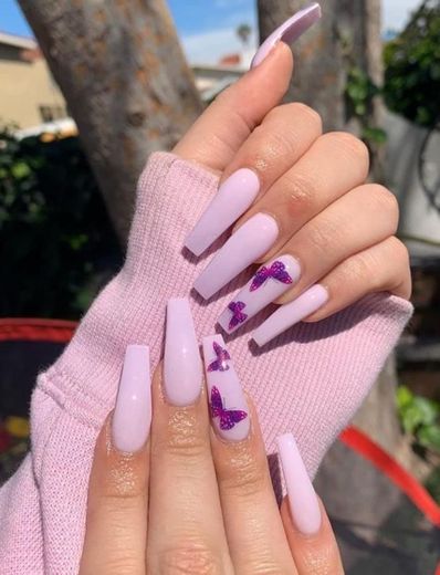 Butterfly purple nails