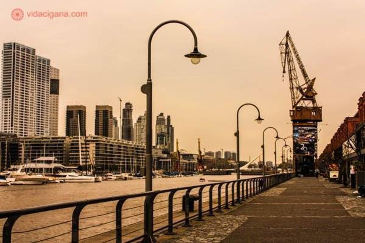 Lugar Puerto MADERO