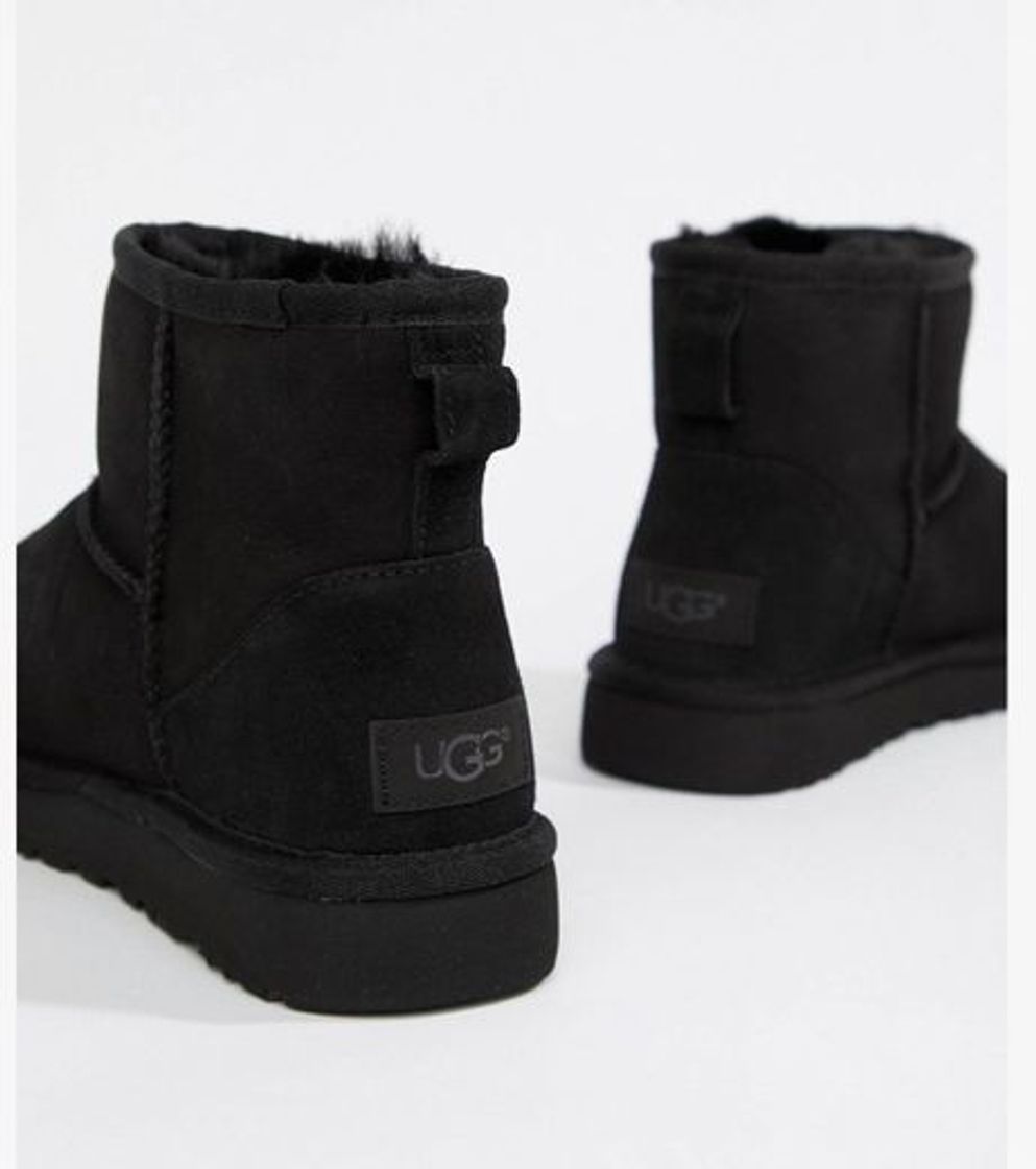 Moda Ugg negras