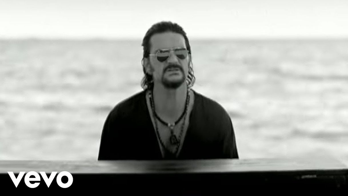 Music Quiero de Ricardo Arjona 