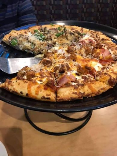 Boston's pizza