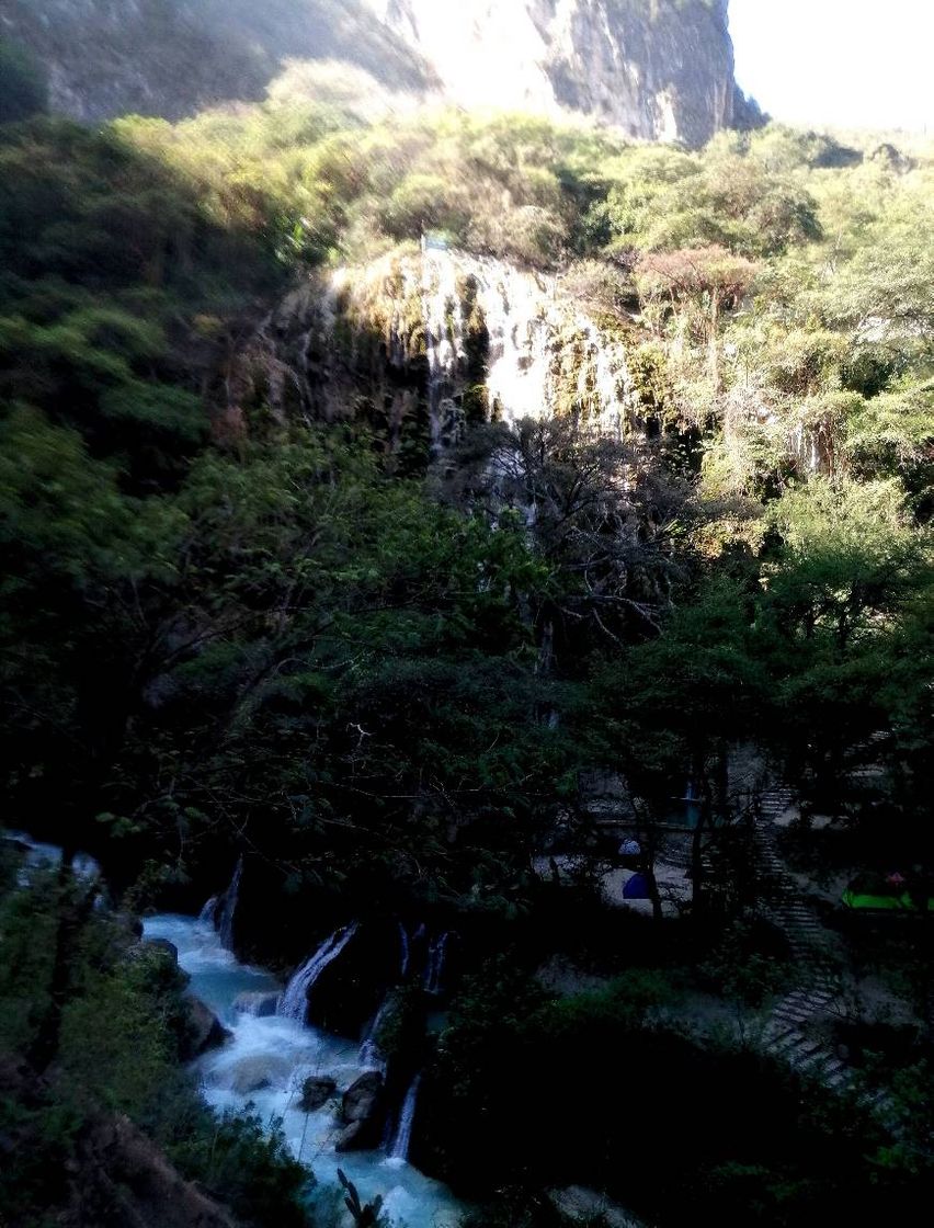 Lugar Grutas De Tolantongo Hidalgo México