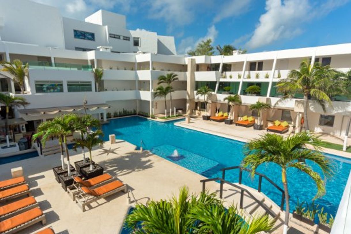 Lugar Hotel Flamingo Cancun Resort