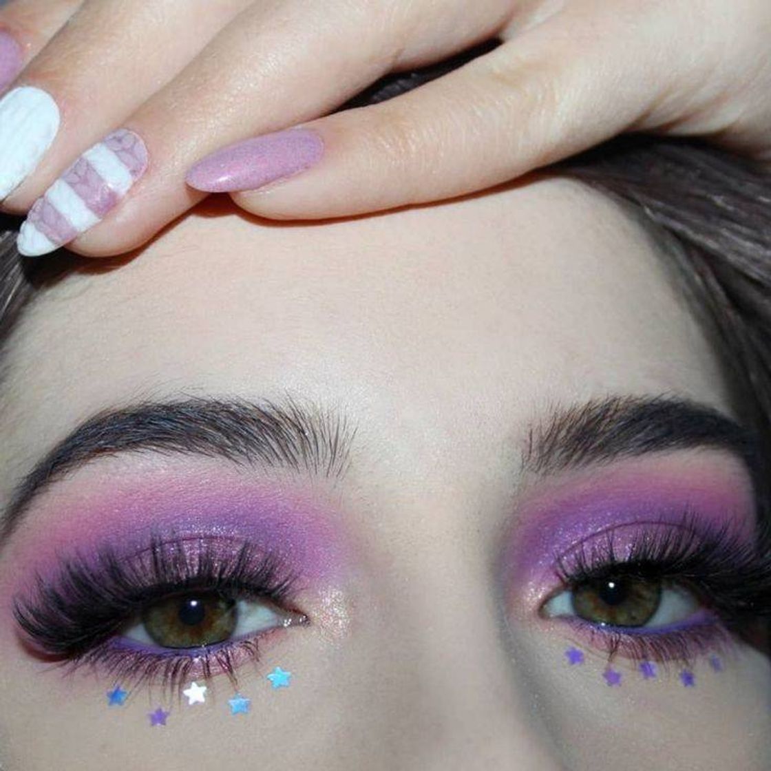 Fashion make up purple