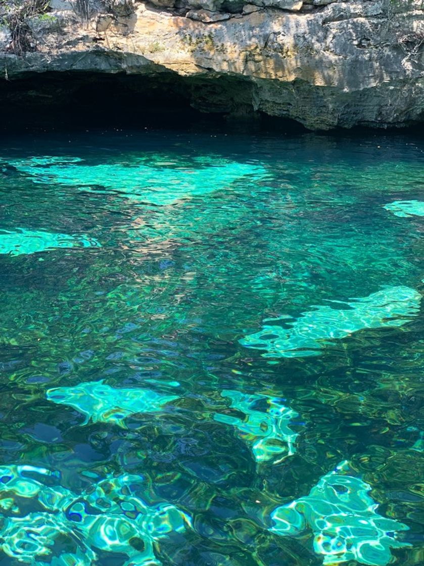 Place Cenote Azul