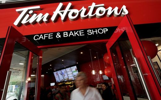 Tim Hortons Vía Puerta de Hierro