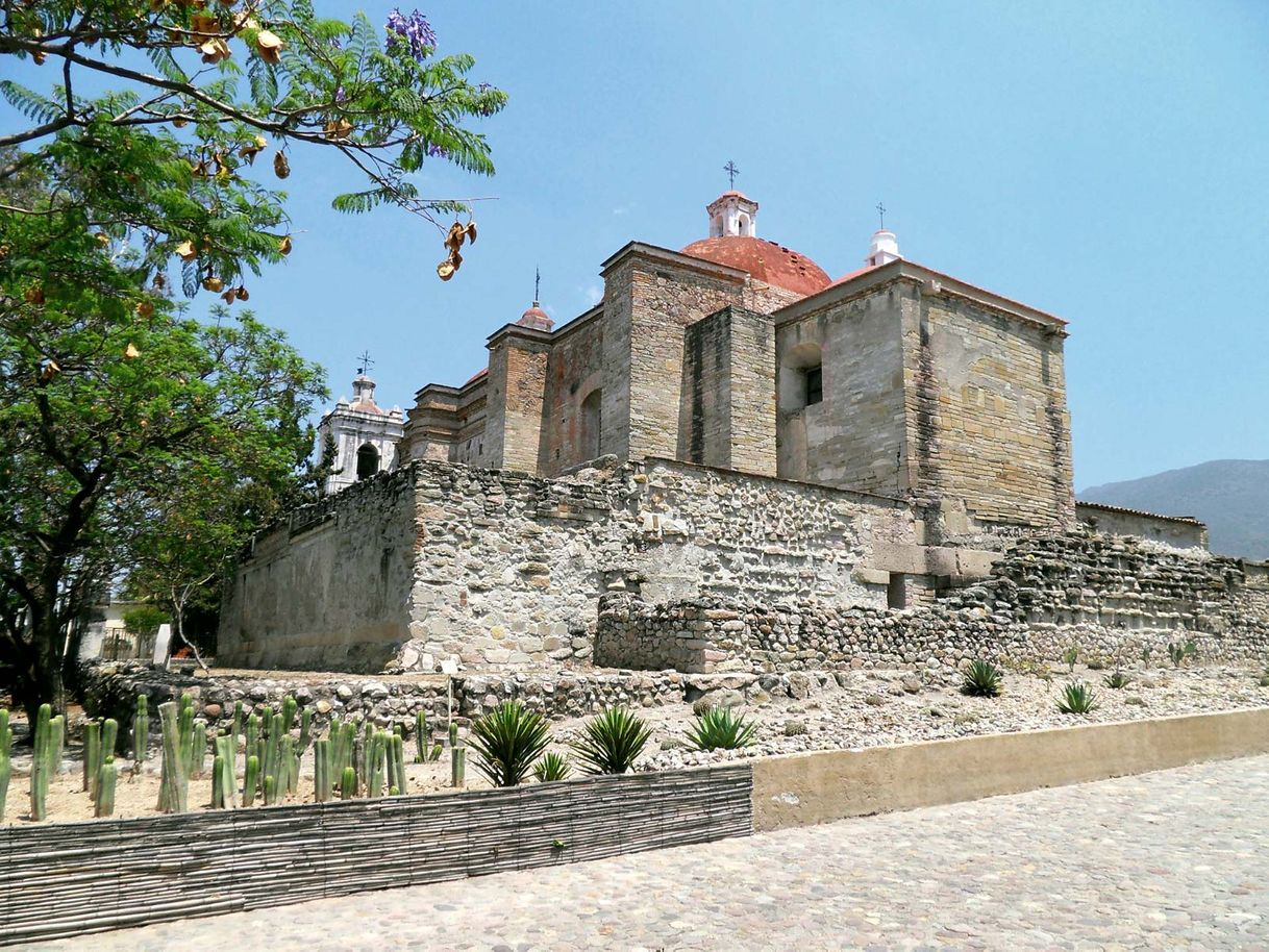 Lugar Mitla