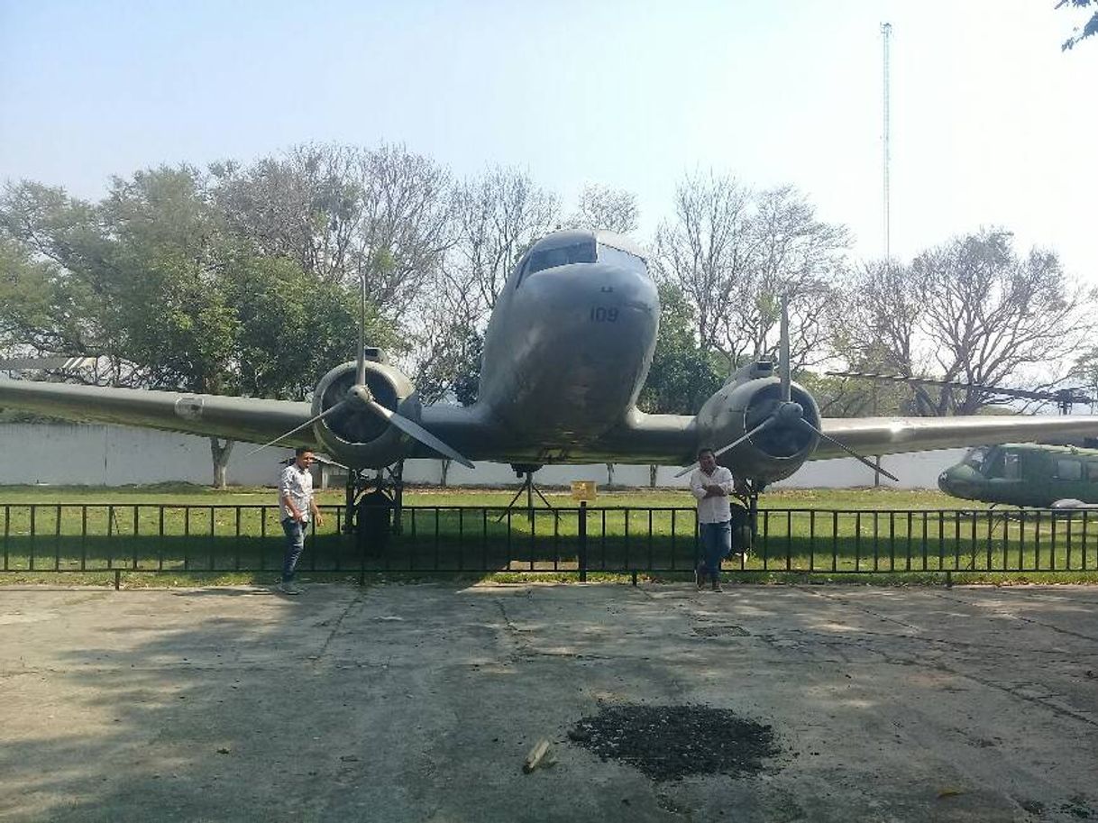 Lugar Museo Militar de la Fuerza Armada de El Salvador